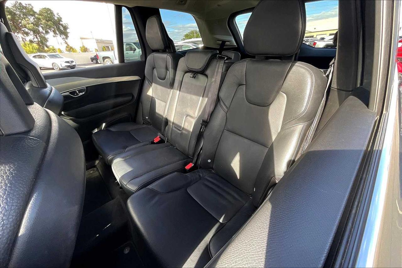 2016 Volvo XC90 T6 Momentum Roseville CA
