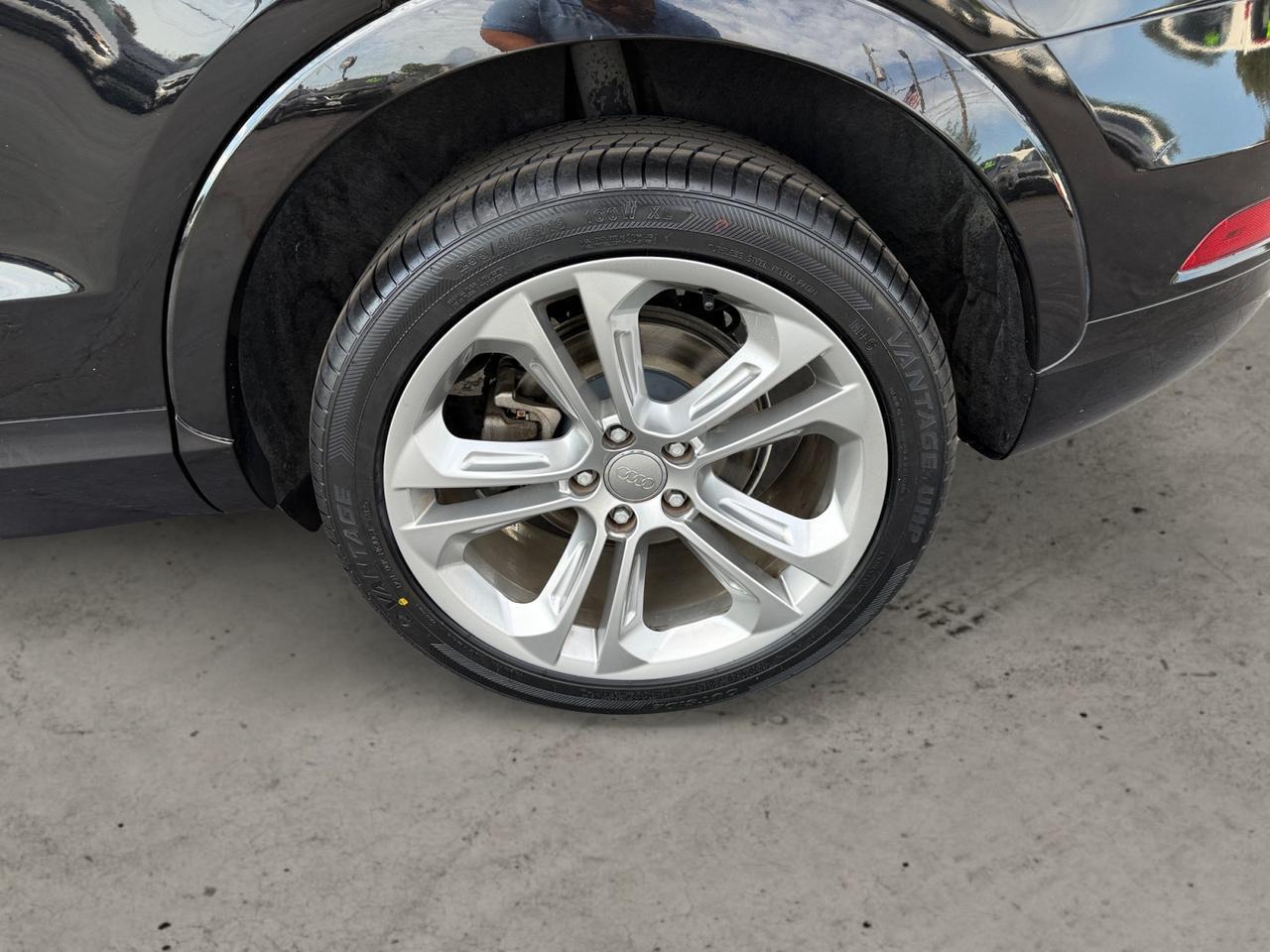 2017 AUDI Q3 PREMIUM PLUS Premium Plus Kansas City MO 2017 AUDI Q3 PREMIUM PLUS Premium Plus Kansas City MO
