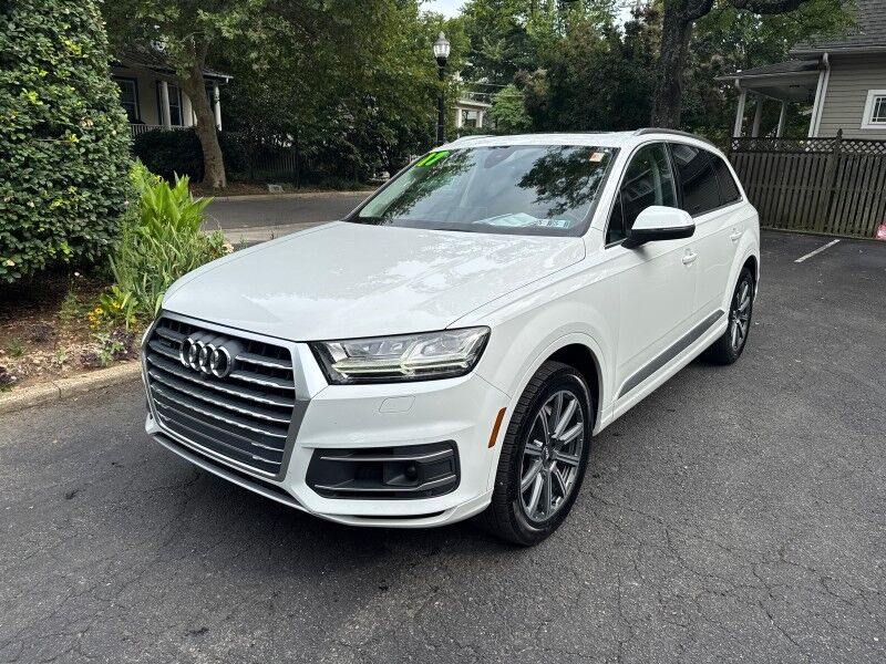 2017 Audi Q7 3.0T Prestige AWD/4WD w/ Prestige Package 2017 Audi Q7 3.0T Prestige AWD/4WD w/ Prestige Package