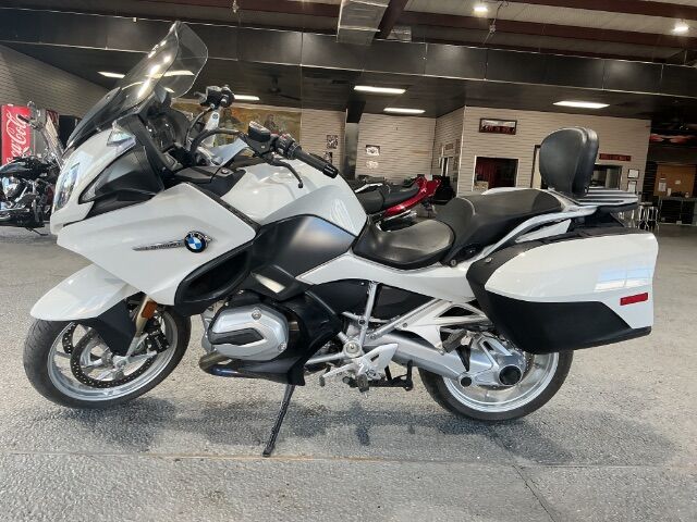 2017 BMW R1200 RT WHITE