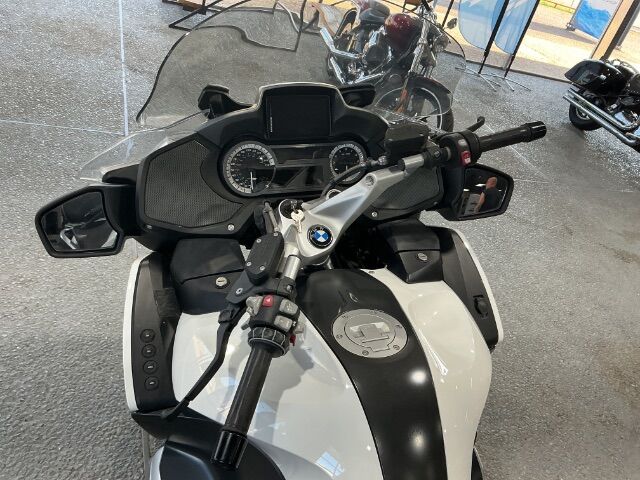 2017 BMW R1200 RT WHITE