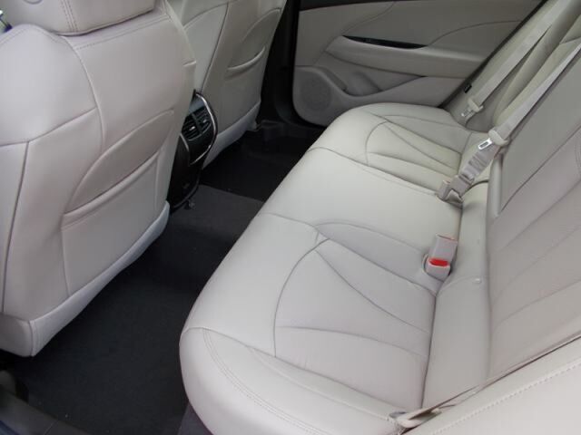 2017 Buick LaCrosse Essence Oshkosh WI