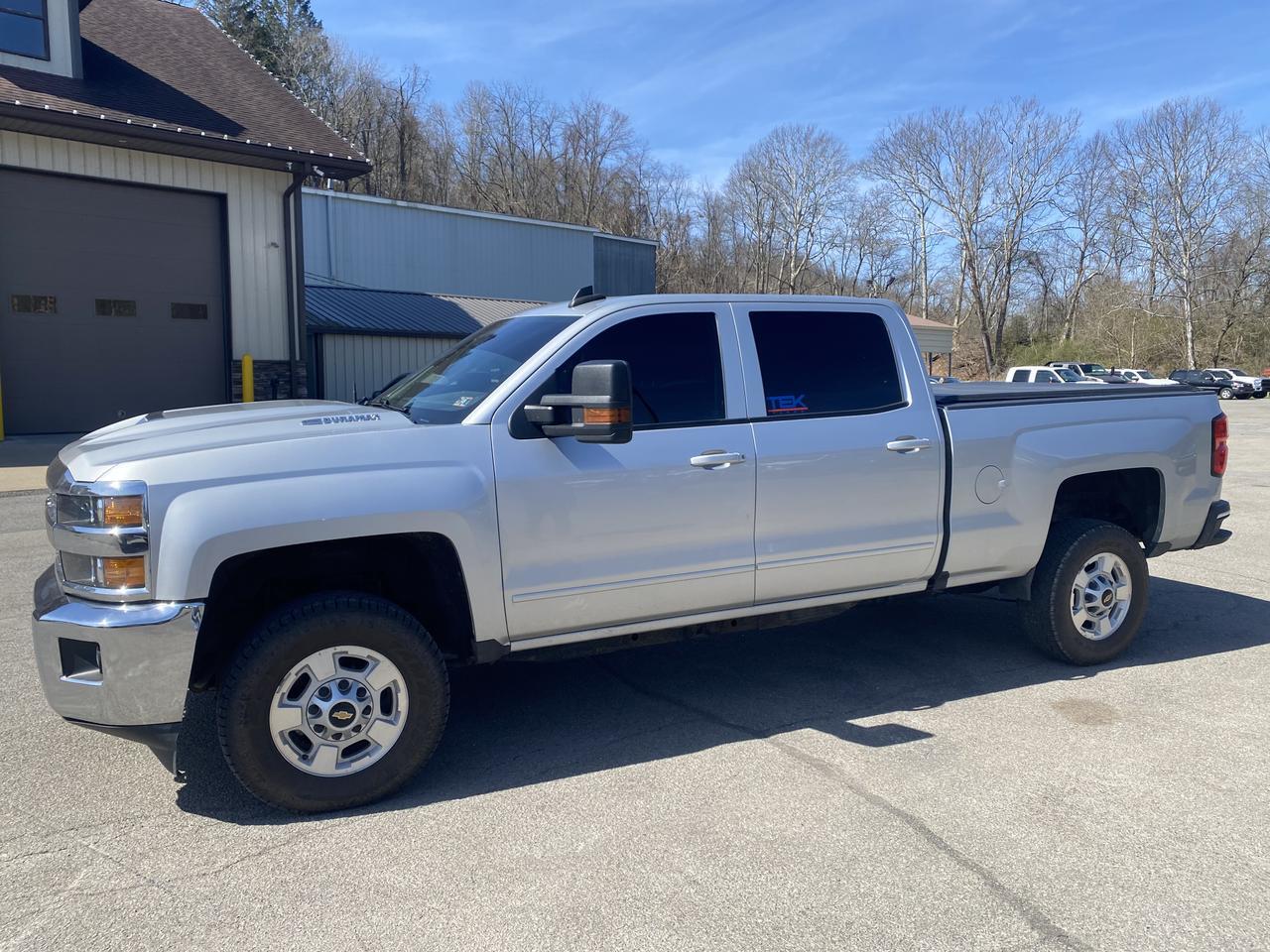 CHEVROLETSILVERADO 2500 CREW CAB 4X42