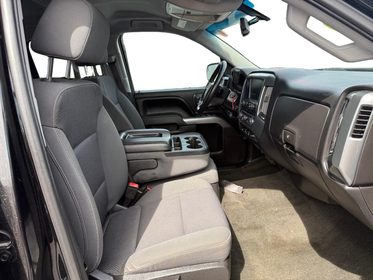 2017 CHEVROLET SILVERADO LT Kansas City MO 2017 CHEVROLET SILVERADO LT Kansas City MO