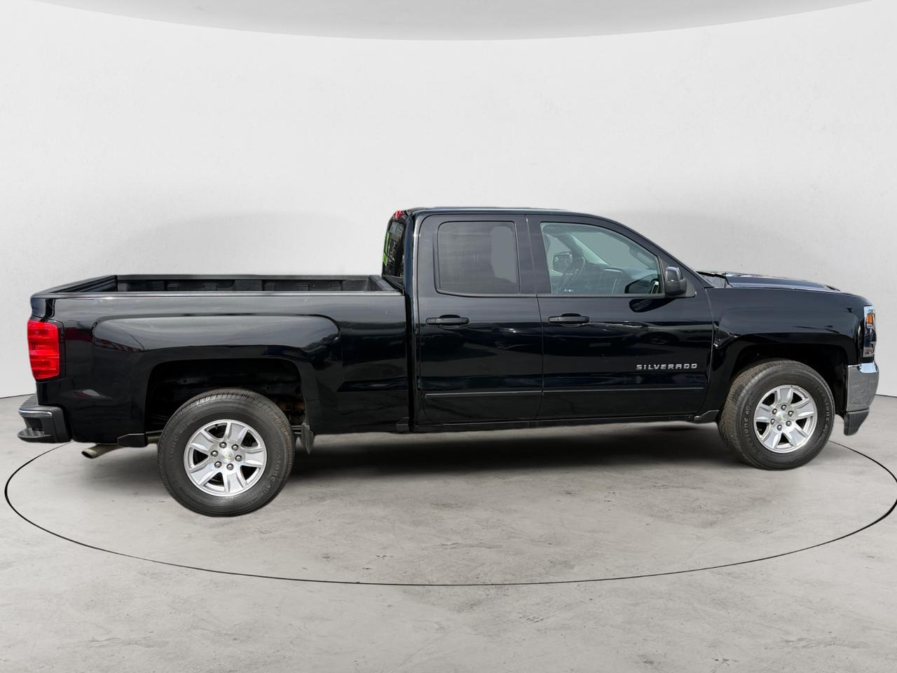2017 CHEVROLET SILVERADO LT Kansas City MO 2017 CHEVROLET SILVERADO LT Kansas City MO