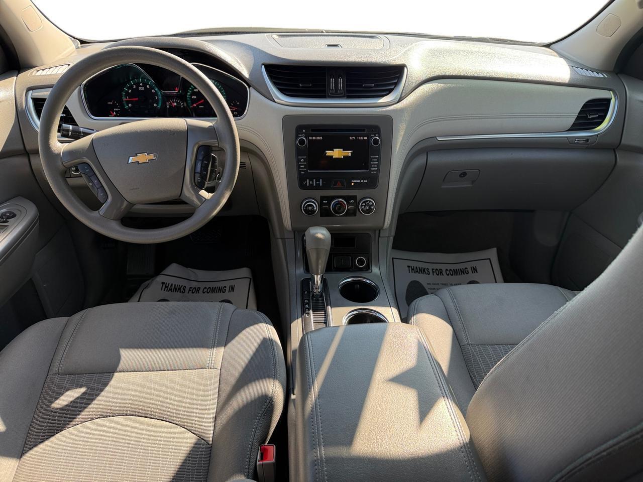 2017 CHEVROLET TRAVERSE LS LS Kansas City MO 2017 CHEVROLET TRAVERSE LS LS Kansas City MO