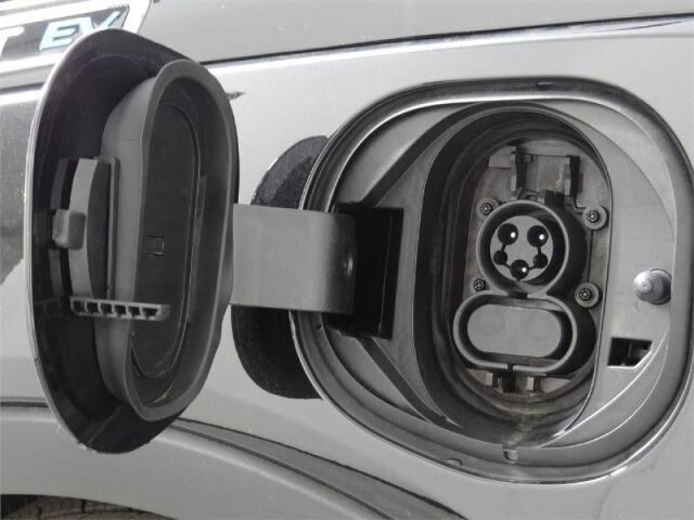 2017 Chevrolet Bolt EV LT Oshkosh WI 2017 Chevrolet Bolt EV LT Oshkosh WI