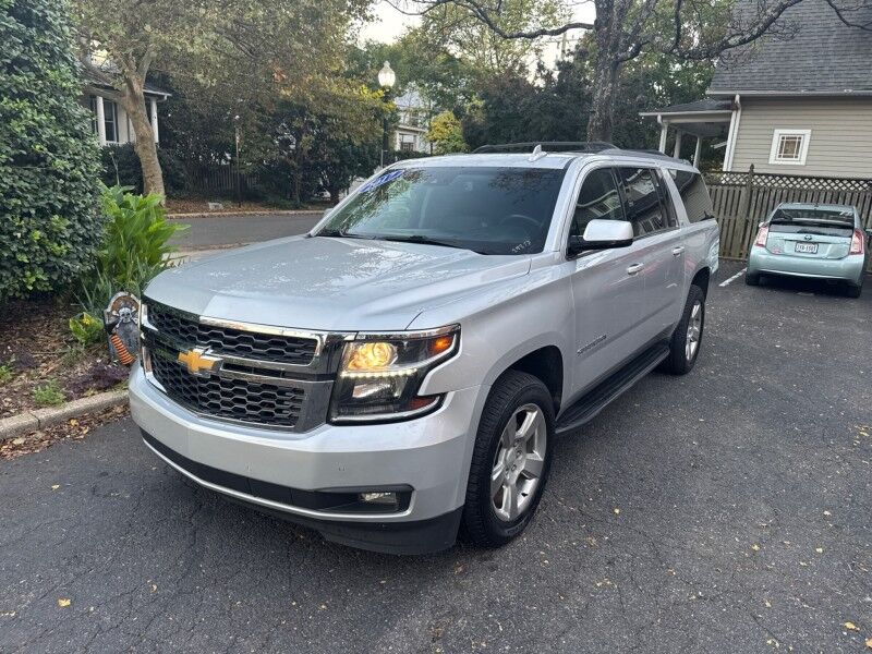 2017 Chevrolet Suburban LT w/ Luxury Package 2017 Chevrolet Suburban LT w/ Luxury Package