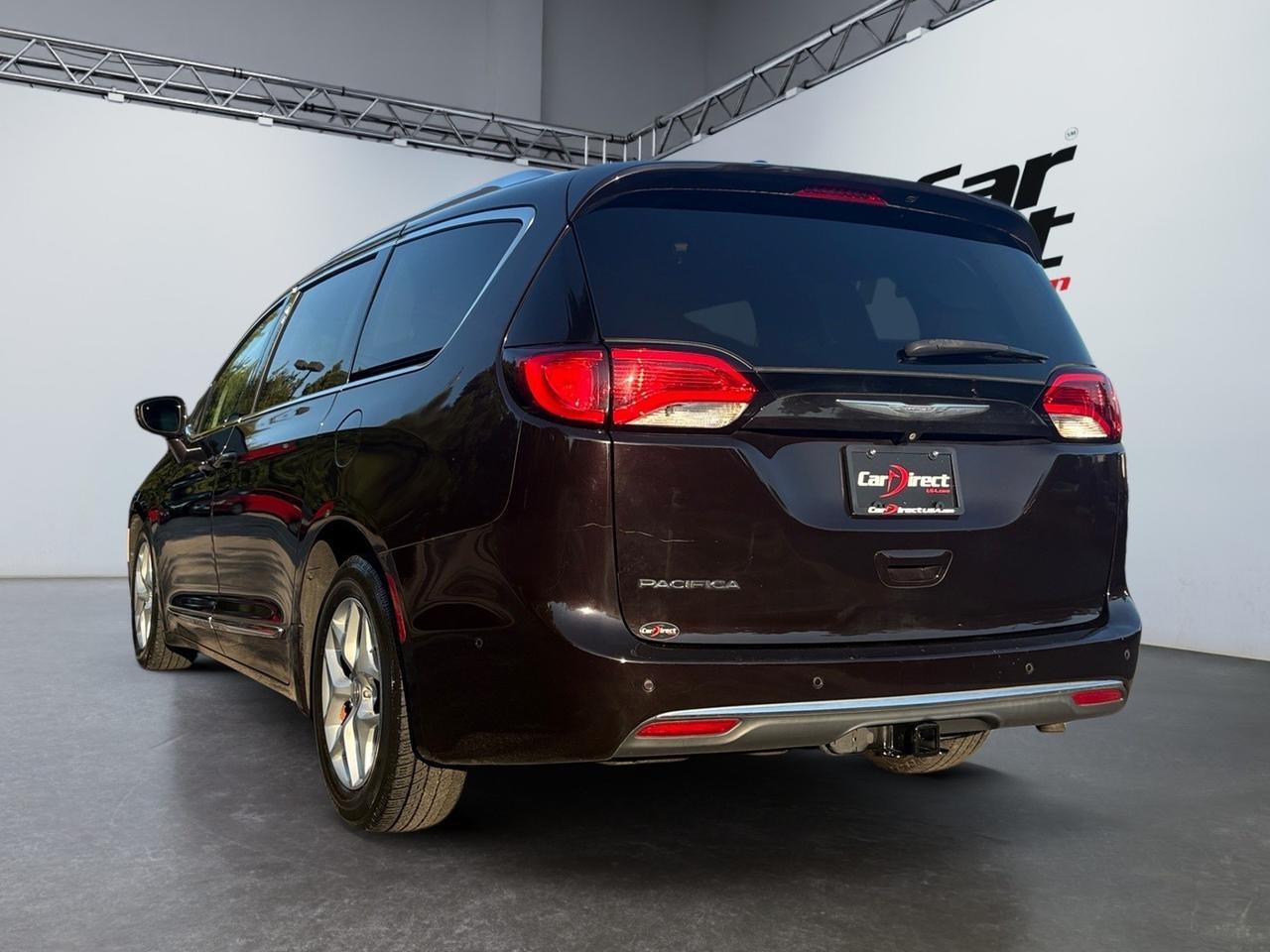 2017 Chrysler Pacifica Touring-L Plus, AUTO START/STOP, POWER REAR SLIDING DOORS, POWER LIFTGATE, 360 BACKUP CAMERA, BLIND SPOT ALERT, FORWARD COLLISION WARNING, APPLE CARPLAY/ANDROID AUTO, HEATED STEERING WHEEL & SEATS, 3RD ROW SEATING, TOUR THE ROAD IN THIS CHRYSLER! Virginia Beach VA 2017 Chrysler Pacifica Touring-L Plus, AUTO START/STOP, POWER REAR SLIDING DOORS, POWER LIFTGATE, 360 BACKUP CAMERA, BLIND SPOT ALERT, FORWARD COLLISION WARNING, APPLE CARPLAY/ANDROID AUTO, HEATED STEERING WHEEL & SEATS, 3RD ROW SEATING, TOUR THE ROAD IN THIS CHRYSLER! Virginia Beach VA