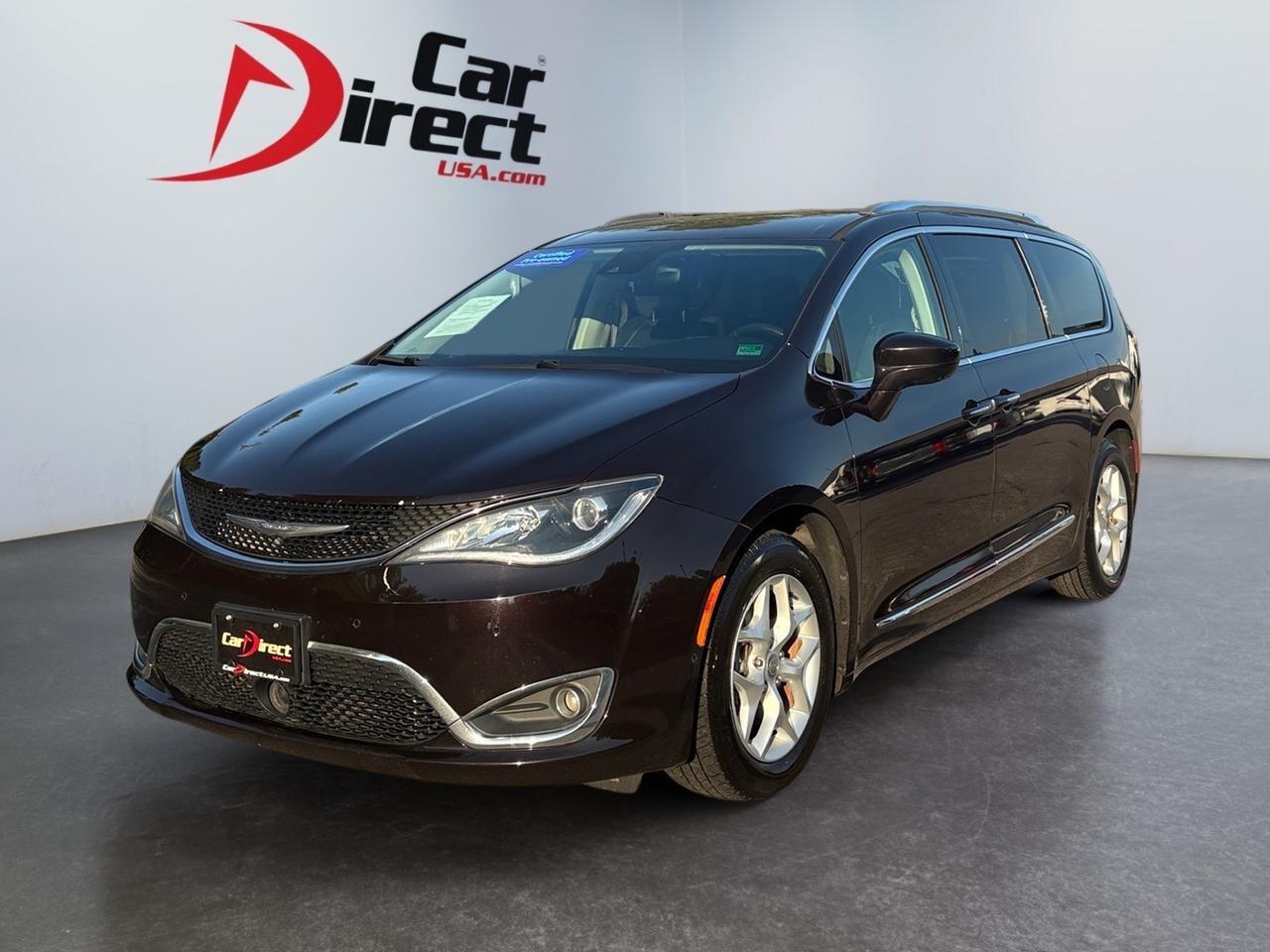 2017 Chrysler Pacifica Touring-L Plus, AUTO START/STOP, POWER REAR SLIDING DOORS, POWER LIFTGATE, 360 BACKUP CAMERA, BLIND SPOT ALERT, FORWARD COLLISION WARNING, APPLE CARPLAY/ANDROID AUTO, HEATED STEERING WHEEL & SEATS, 3RD ROW SEATING, TOUR THE ROAD IN THIS CHRYSLER! 2017 Chrysler Pacifica Touring-L Plus, AUTO START/STOP, POWER REAR SLIDING DOORS, POWER LIFTGATE, 360 BACKUP CAMERA, BLIND SPOT ALERT, FORWARD COLLISION WARNING, APPLE CARPLAY/ANDROID AUTO, HEATED STEERING WHEEL & SEATS, 3RD ROW SEATING, TOUR THE ROAD IN THIS CHRYSLER!