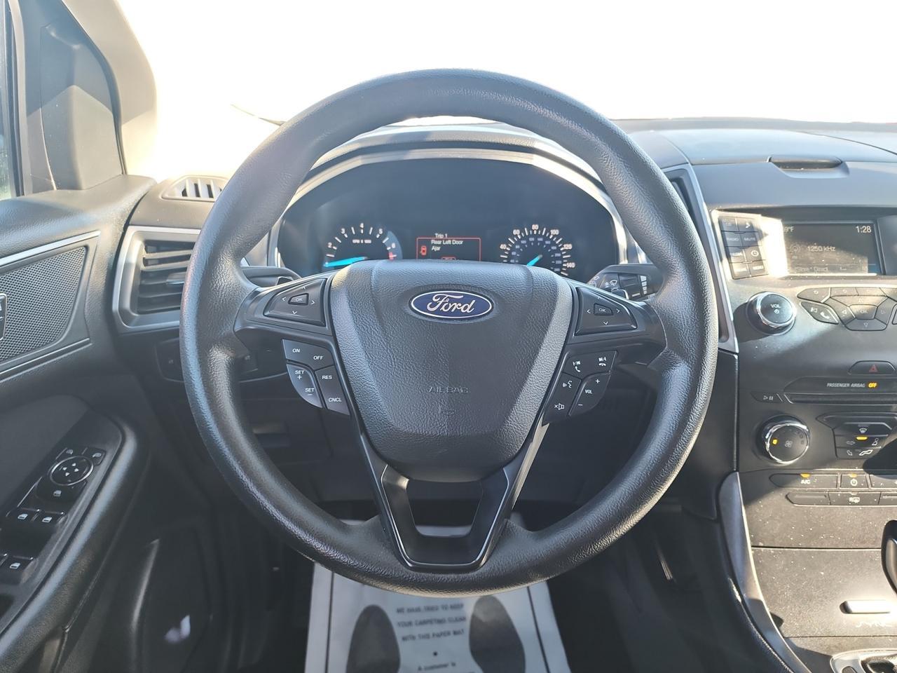 2017 FORD EDGE SE Kansas City MO 2017 FORD EDGE SE Kansas City MO