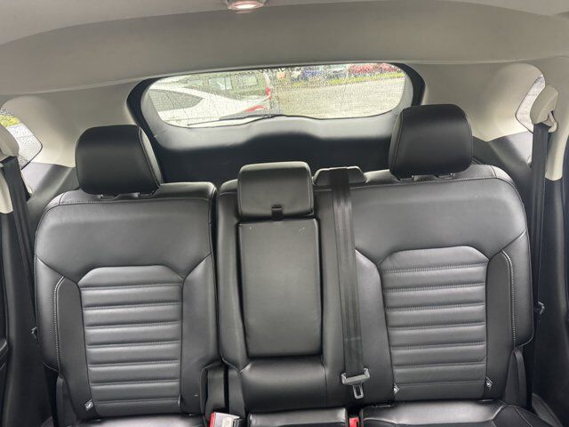 2017 Ford Edge