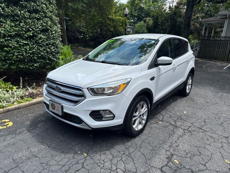 2017 Ford Escape SE AWD/4WD 2017 Ford Escape SE AWD/4WD