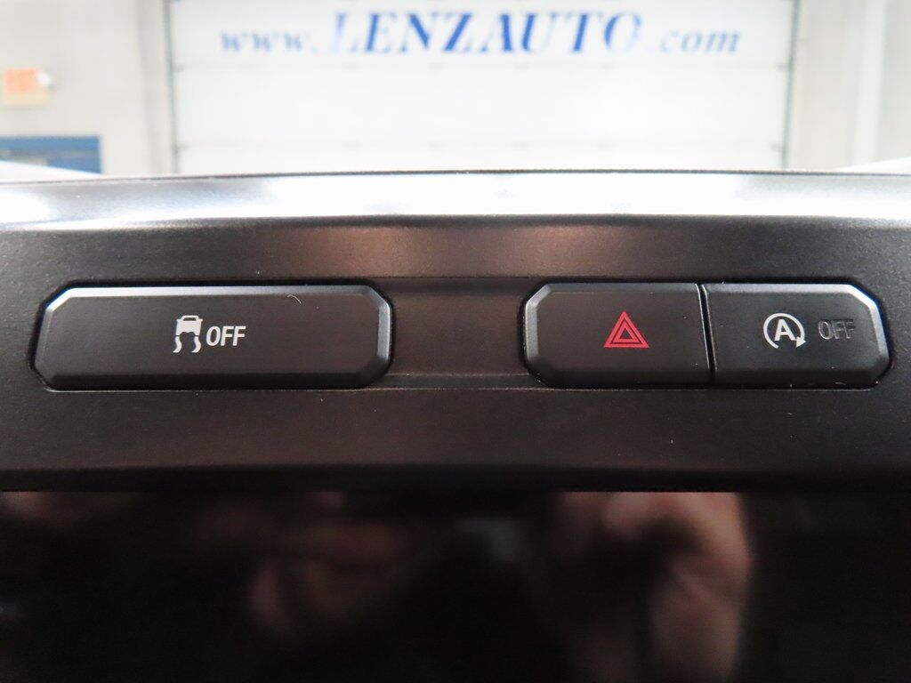 2017 Ford F-150 4x4 SuperCrew XLT Fond du Lac WI 2017 Ford F-150 4x4 SuperCrew XLT Fond du Lac WI