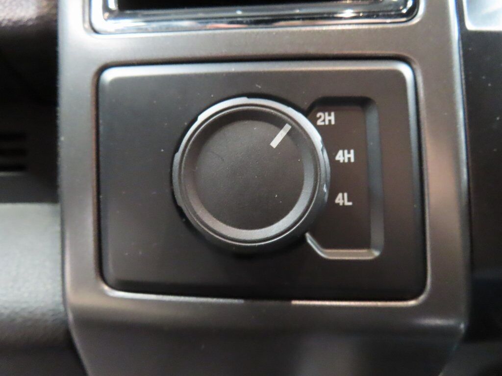 2017 Ford F-150 4x4 SuperCrew XLT Fond du Lac WI 2017 Ford F-150 4x4 SuperCrew XLT Fond du Lac WI