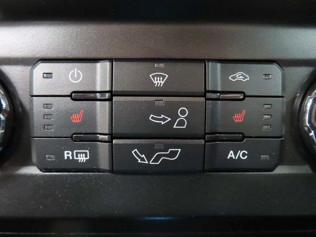 2017 Ford F-150 4x4 SuperCrew XLT Fond du Lac WI 2017 Ford F-150 4x4 SuperCrew XLT Fond du Lac WI