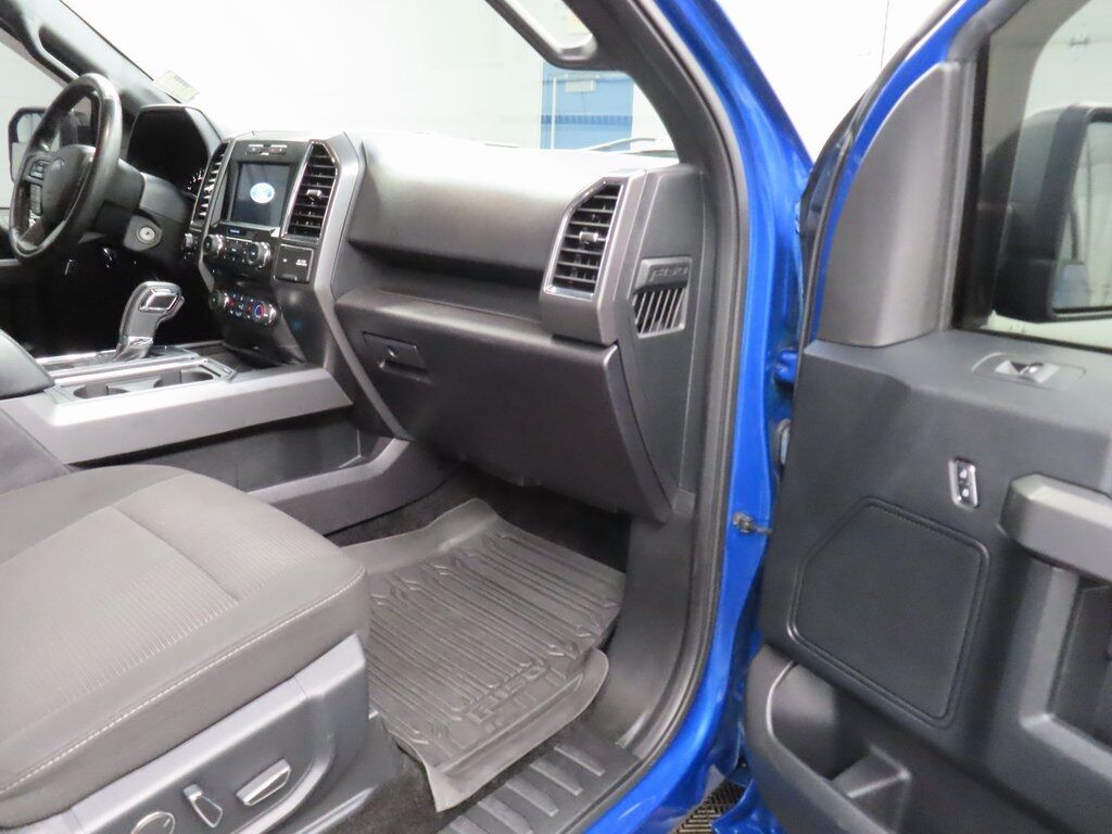 2017 Ford F-150 4x4 SuperCrew XLT Fond du Lac WI 2017 Ford F-150 4x4 SuperCrew XLT Fond du Lac WI