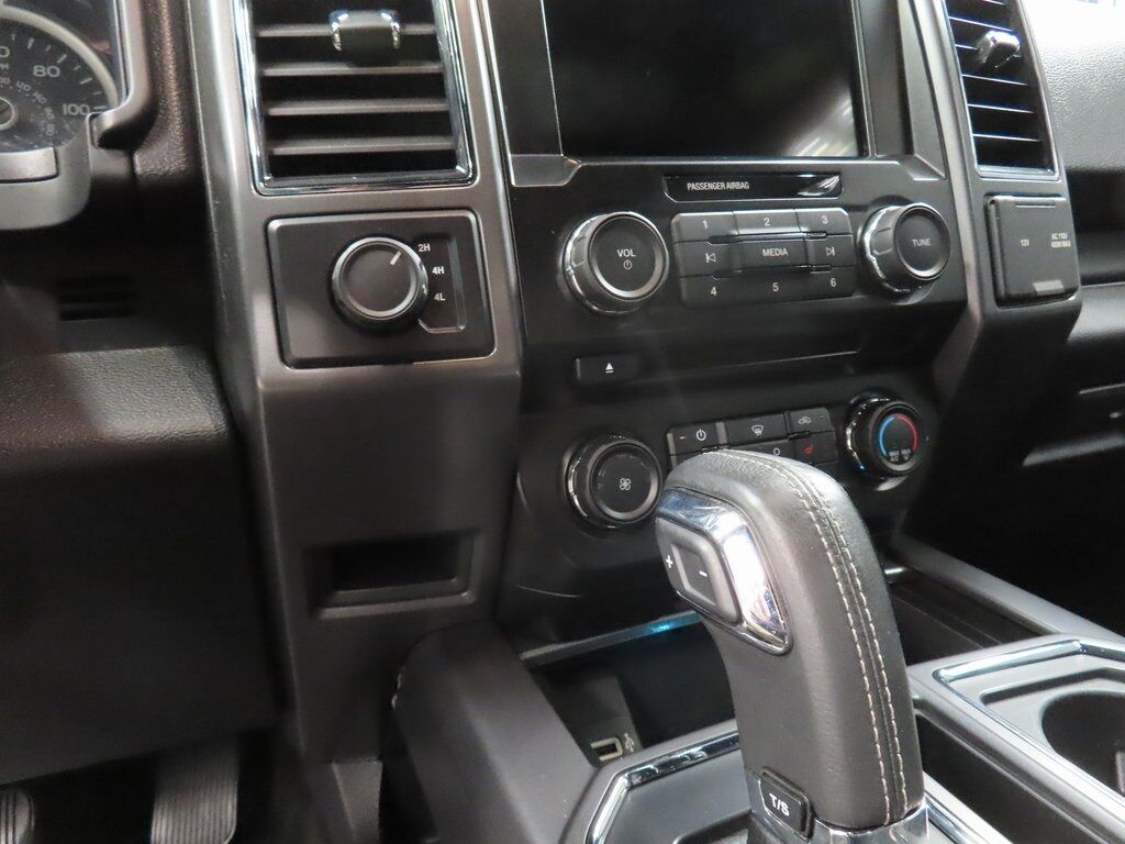 2017 Ford F-150 4x4 SuperCrew XLT Fond du Lac WI 2017 Ford F-150 4x4 SuperCrew XLT Fond du Lac WI