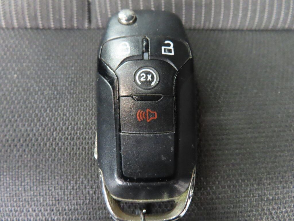 2017 Ford F-150 4x4 SuperCrew XLT Fond du Lac WI 2017 Ford F-150 4x4 SuperCrew XLT Fond du Lac WI