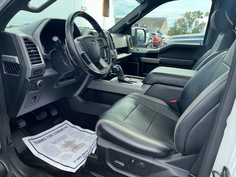 2017 Ford F-150 Raptor SuperCrew 4WD w/ Equipment Group 802A Luxury 2017 Ford F-150 Raptor SuperCrew 4WD w/ Equipment Group 802A Luxury