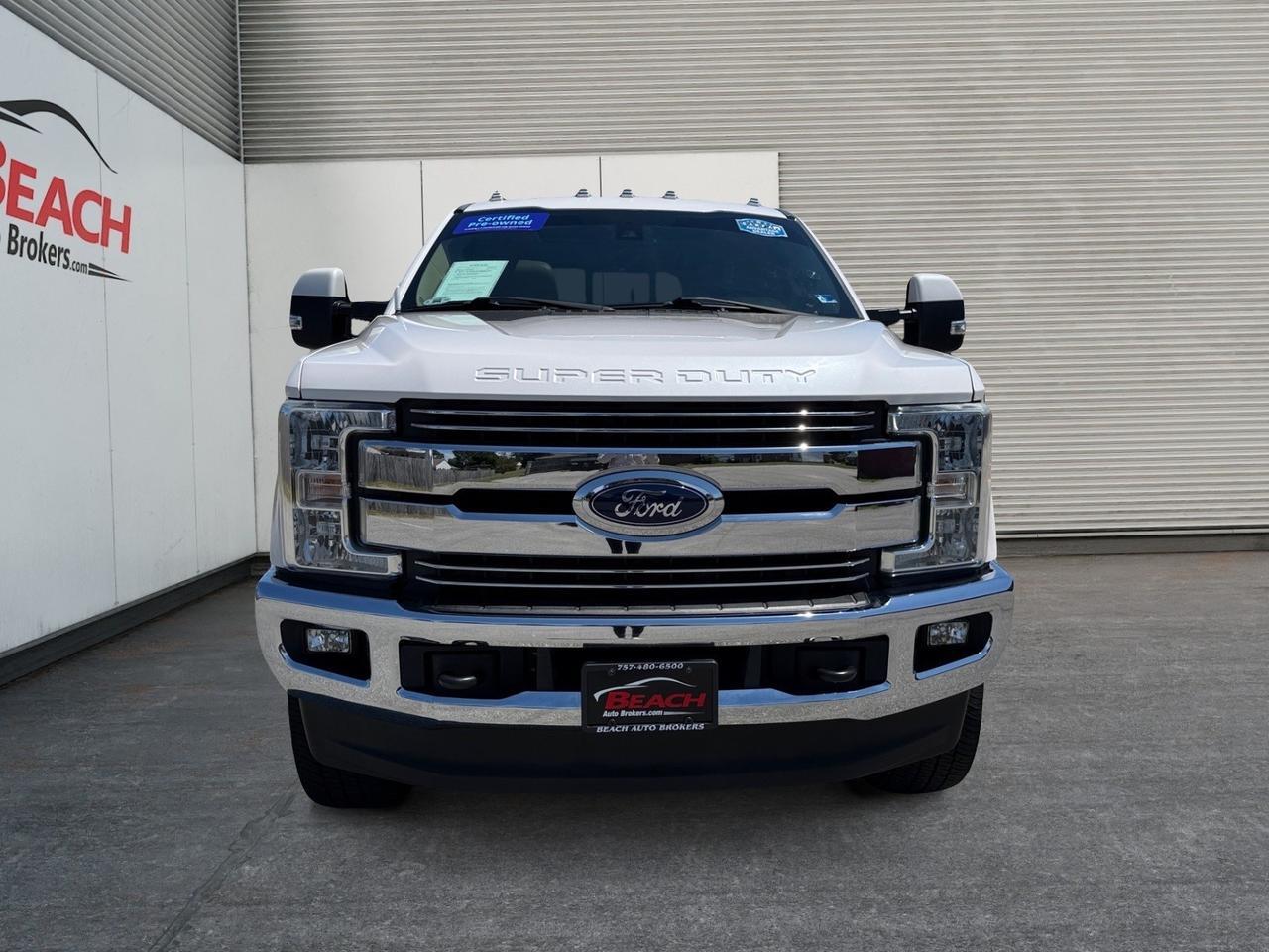 2017 Ford Super Duty F-250 SRW Lariat, MOONROOF, HEATED/VENTILATED SEATS, POWER RUNNING BOARDS, UNIVERSAL GARAGE DOOR OPENER, REMOTE START, POWER SLIDING REAR WINDOW, BED LINER, TOW PACKAGE, TOW HOOKS, BACKUP CAMERA, CLEAN CARFAX, ONLY 1 OWNER! Norfolk VA 2017 Ford Super Duty F-250 SRW Lariat, MOONROOF, HEATED/VENTILATED SEATS, POWER RUNNING BOARDS, UNIVERSAL GARAGE DOOR OPENER, REMOTE START, POWER SLIDING REAR WINDOW, BED LINER, TOW PACKAGE, TOW HOOKS, BACKUP CAMERA, CLEAN CARFAX, ONLY 1 OWNER! Norfolk VA