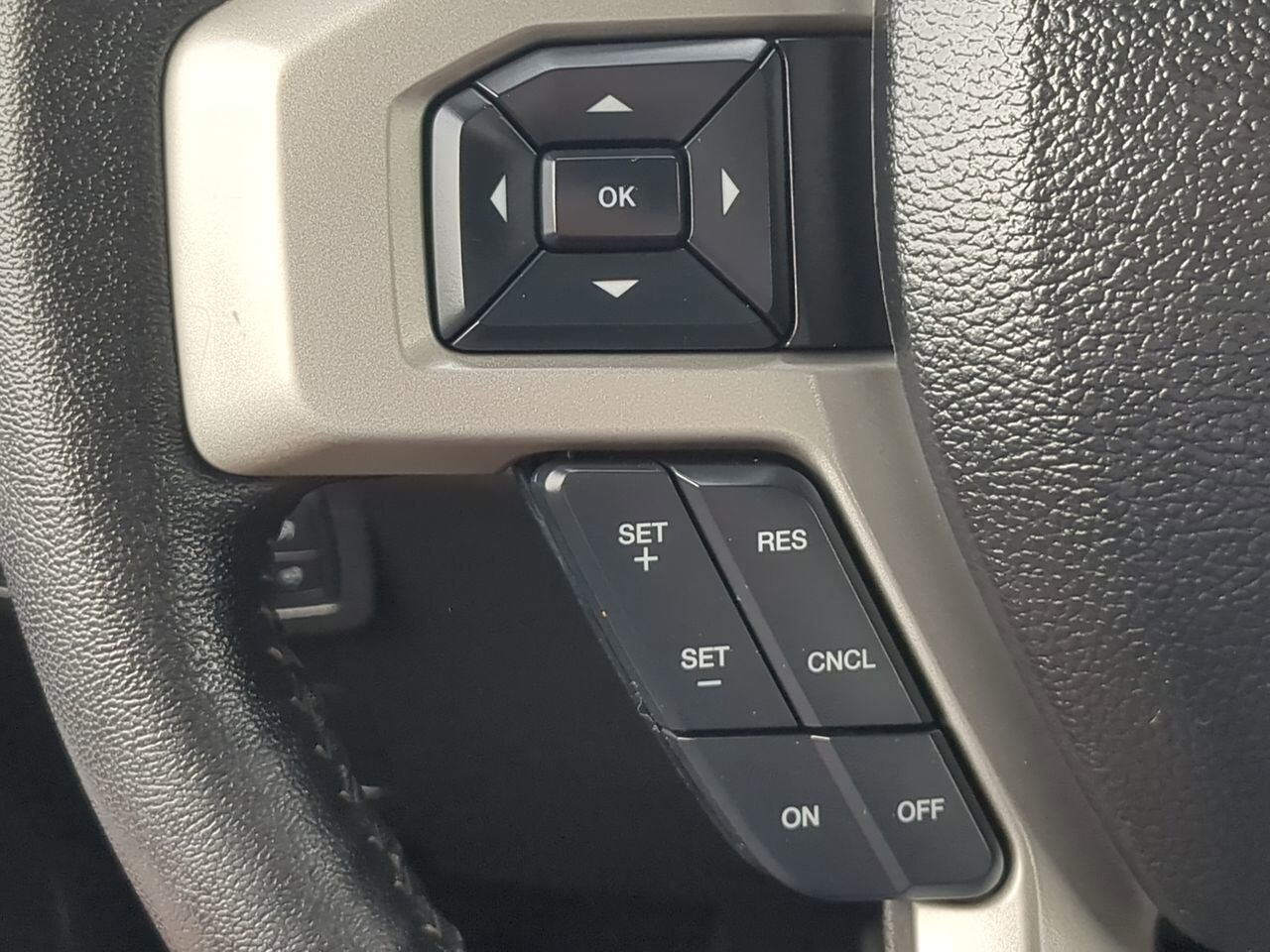 2017 Ford Super Duty F-250 SRW Lariat Appleton WI