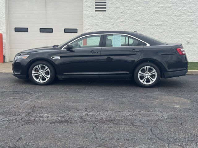 2017 Ford Taurus