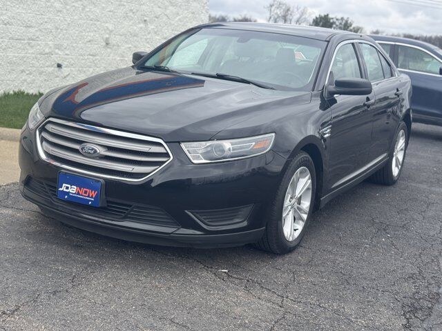 2017 Ford Taurus