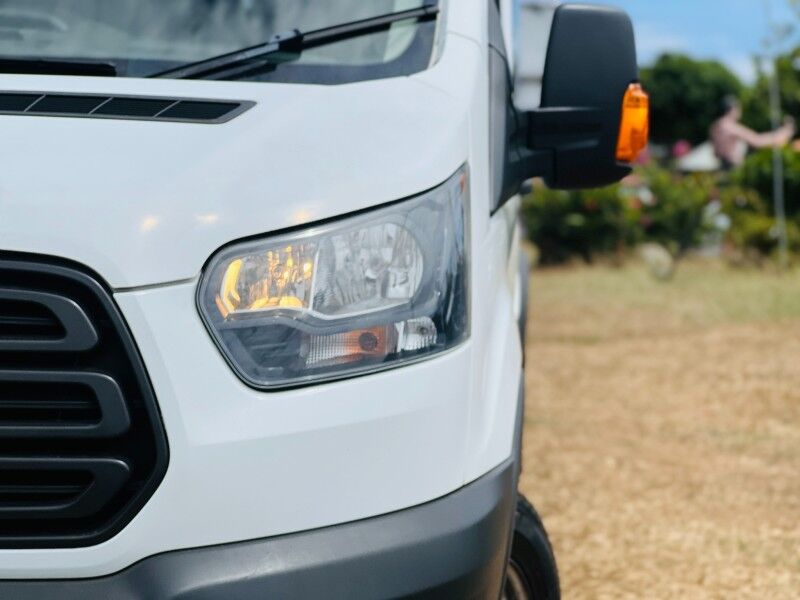 2017 Ford Transit 460E (2.2L Turbo Diesel) Vaitele 2017 Ford Transit 460E (2.2L Turbo Diesel) Vaitele