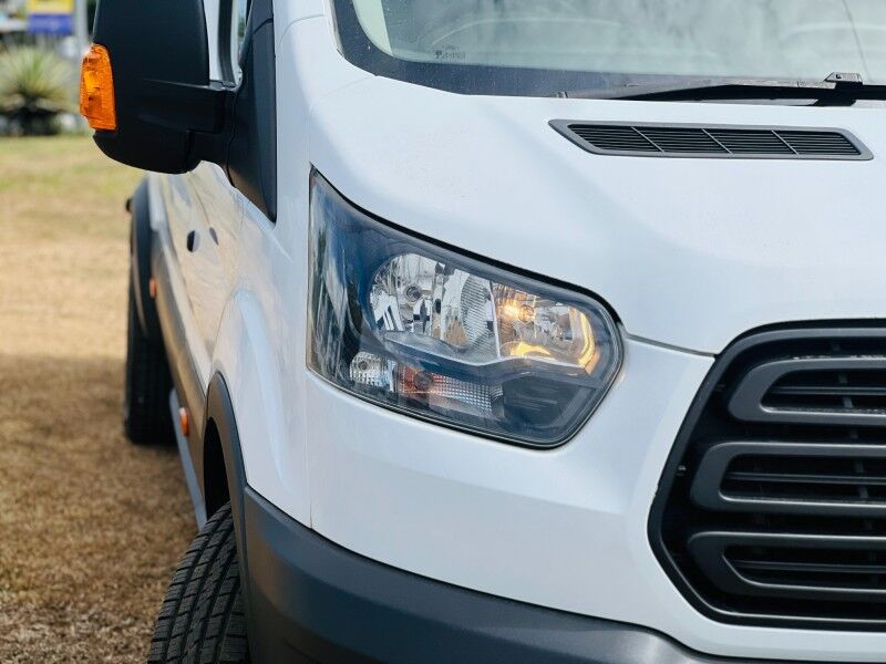2017 Ford Transit 460E (2.2L Turbo Diesel) Vaitele 2017 Ford Transit 460E (2.2L Turbo Diesel) Vaitele
