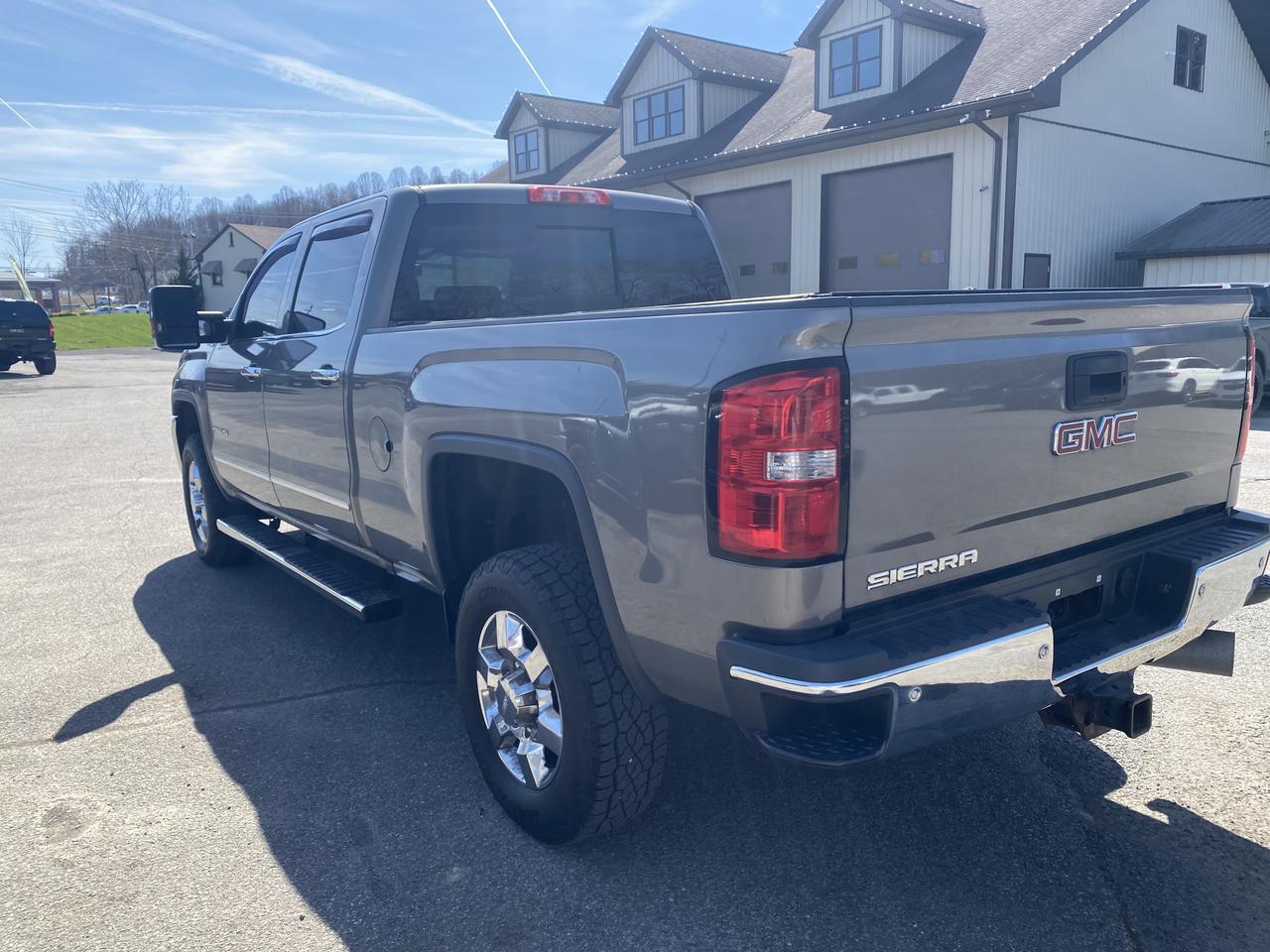 GMCSIERRA 2500 CREW CAB 4X46