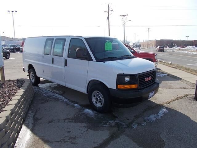 2017 GMC Savana Cargo Van  Oshkosh WI