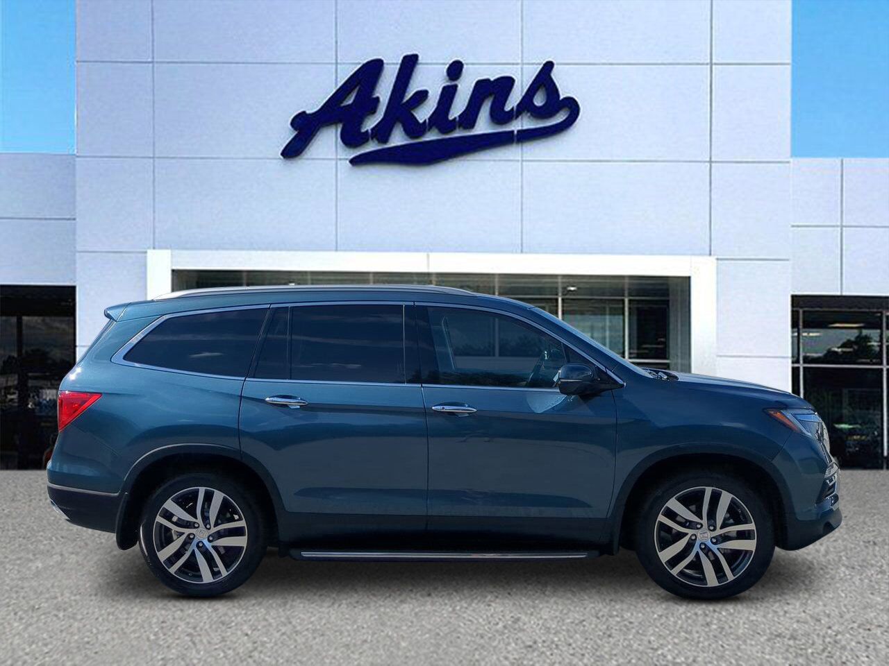 2017 Honda Pilot Elite Appleton WI