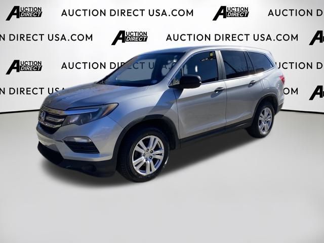 2017 Honda Pilot LX's photo