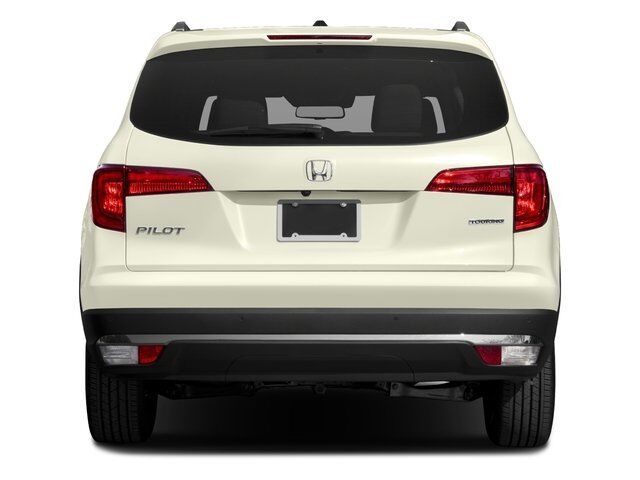 2017 Honda Pilot Touring Appleton WI