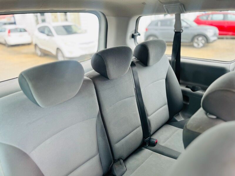 2017 Hyundai H1 IMAX (2.5L Diesel) Vaitele 2017 Hyundai H1 IMAX (2.5L Diesel) Vaitele