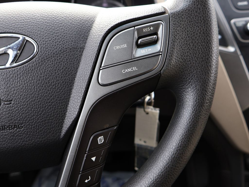 2017 Hyundai Santa Fe Sport 2.4 Base