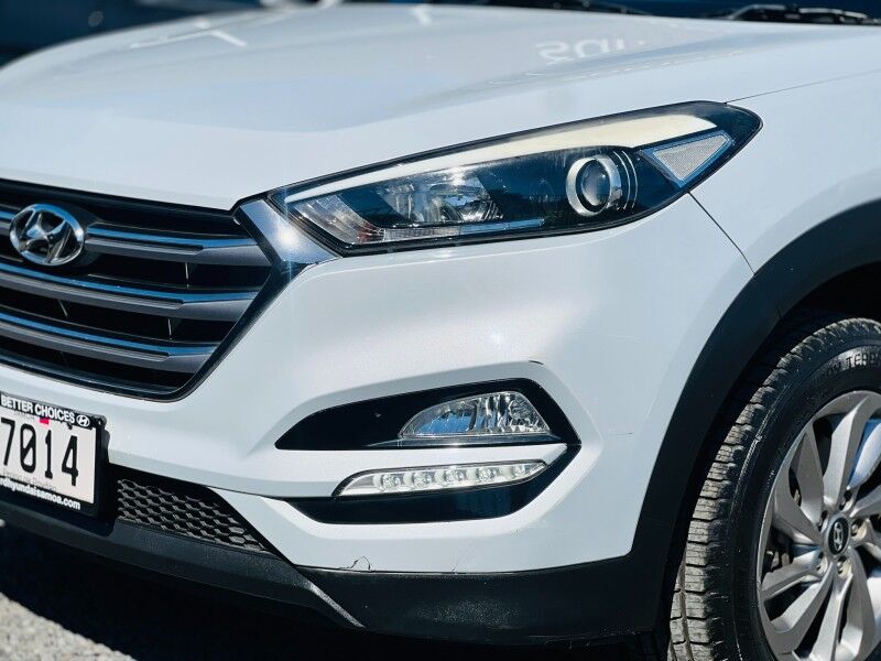 2017 Hyundai Tucson TL (2.0L Petrol) Vaitele 2017 Hyundai Tucson TL (2.0L Petrol) Vaitele