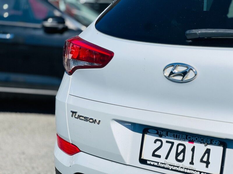 2017 Hyundai Tucson TL (2.0L Petrol) Vaitele 2017 Hyundai Tucson TL (2.0L Petrol) Vaitele