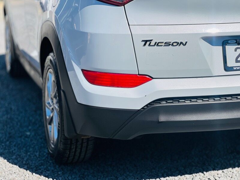2017 Hyundai Tucson TL (2.0L Petrol) Vaitele 2017 Hyundai Tucson TL (2.0L Petrol) Vaitele