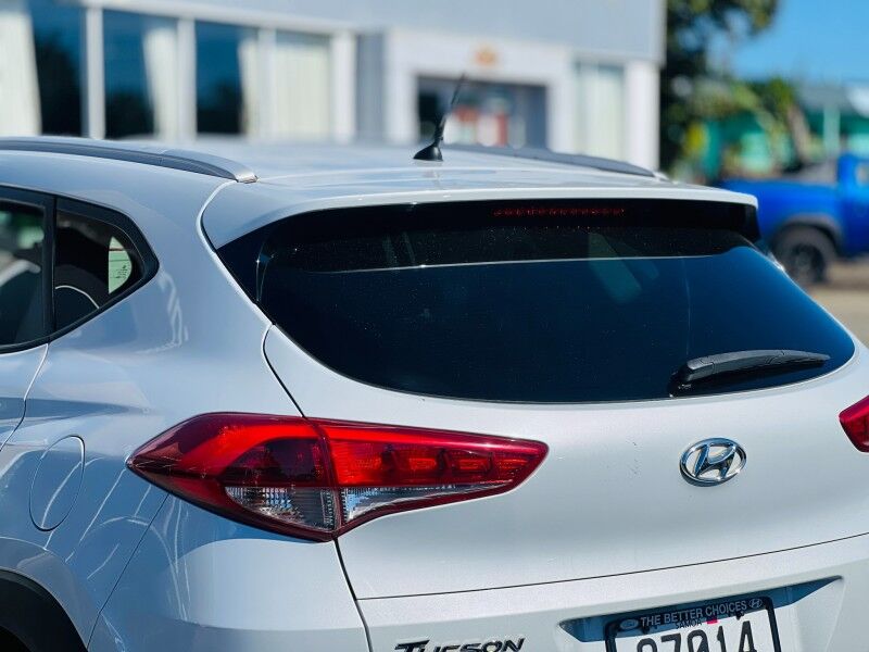 2017 Hyundai Tucson TL (2.0L Petrol) Vaitele 2017 Hyundai Tucson TL (2.0L Petrol) Vaitele