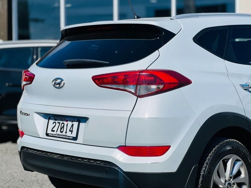 2017 Hyundai Tucson TL (2.0L Petrol) Vaitele 2017 Hyundai Tucson TL (2.0L Petrol) Vaitele