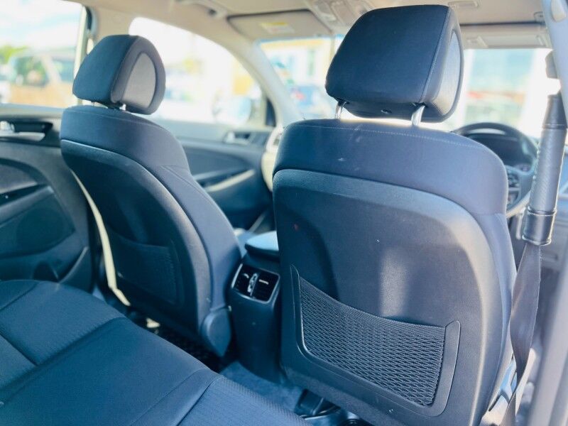 2017 Hyundai Tucson TL (2.0L Petrol) Vaitele 2017 Hyundai Tucson TL (2.0L Petrol) Vaitele