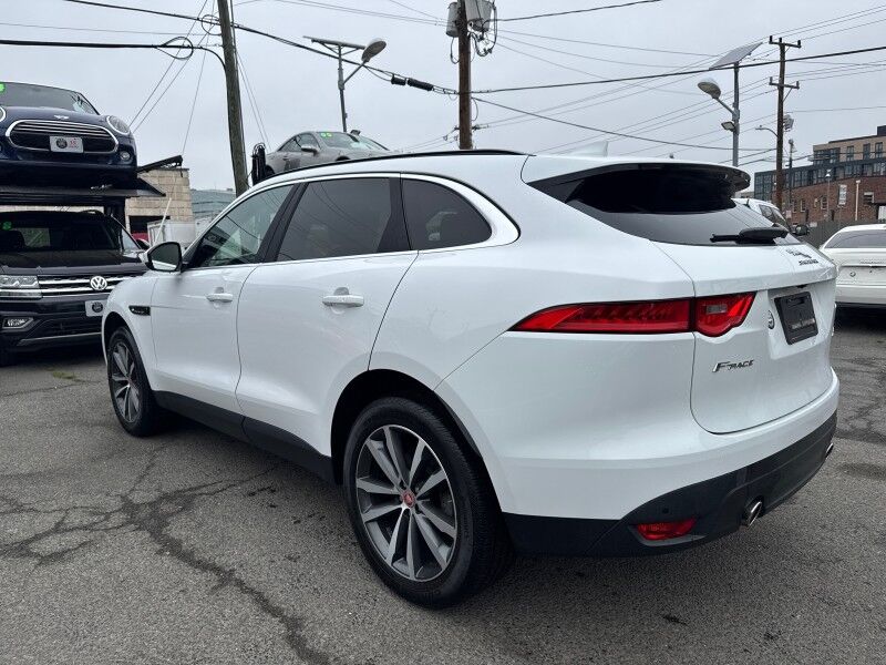 2017 Jaguar F-PACE 35t Prestige AWD Arlington VA