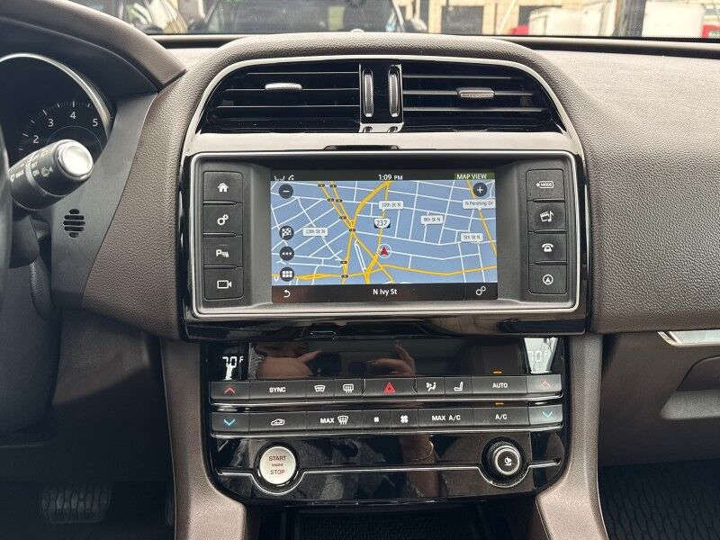 2017 Jaguar F-PACE 35t Prestige AWD Arlington VA