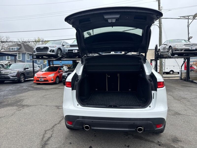 2017 Jaguar F-PACE 35t Prestige AWD Arlington VA