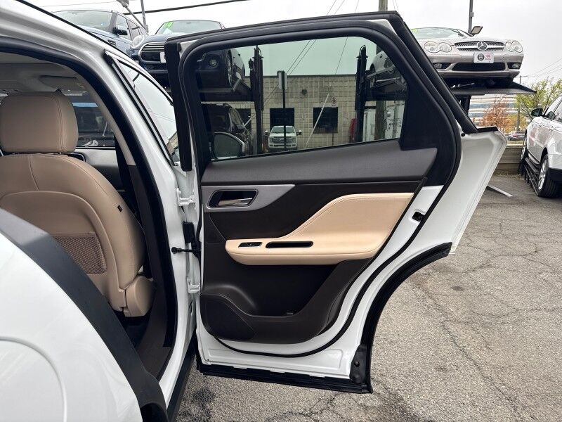 2017 Jaguar F-PACE 35t Prestige AWD Arlington VA