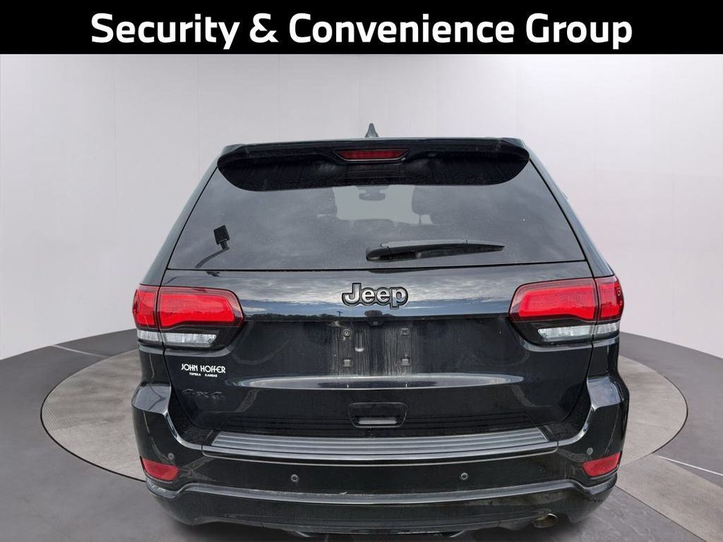 2017 Jeep Grand Cherokee Altitude
