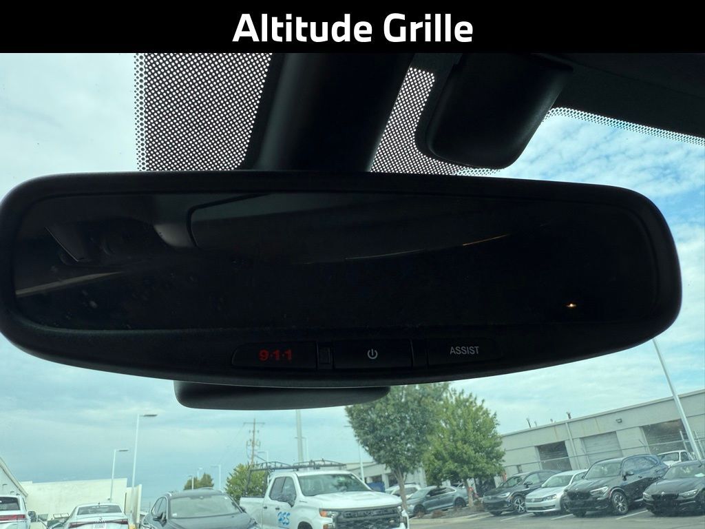 2017 Jeep Grand Cherokee Altitude