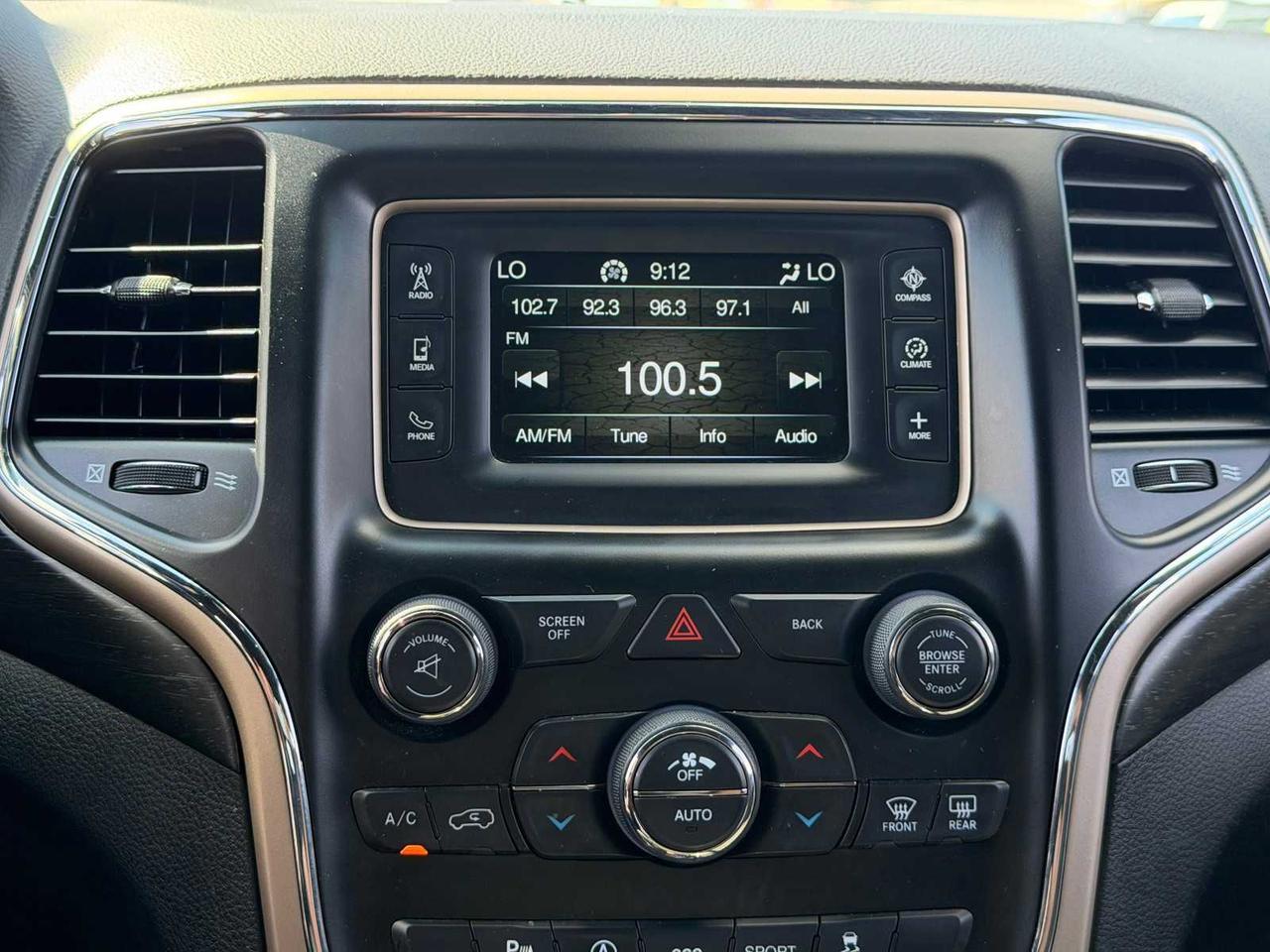 2017 Jeep Grand Cherokee Laredo Irving TX 2017 Jeep Grand Cherokee Laredo Irving TX